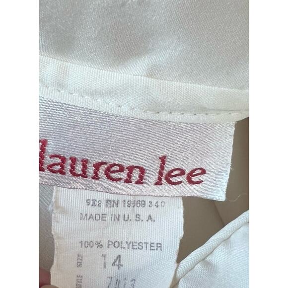 Vtg Lauren Lee Women's 14 Ivory Polyester Satin Embroidered Button Down Blouse - Picture 6 of 6